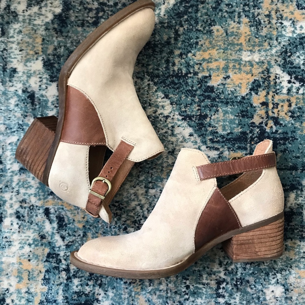 Born shoes size 7.5 - new, never worn!